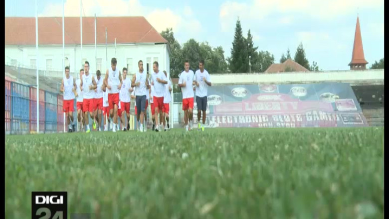 FOTBAL. Reduceri salariale la FC Bihor Imagine