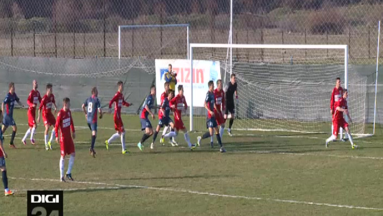 FOTBAL. Remiza la ultima clasata  Imagine