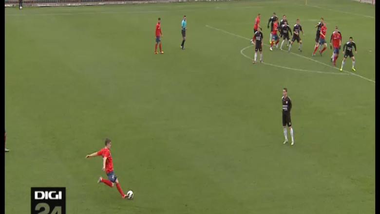 FOTBAL. Ultima reprezentatie din an. FC Bihor - CSM Ramnicu Valcea, sambata, ora 11 Imagine