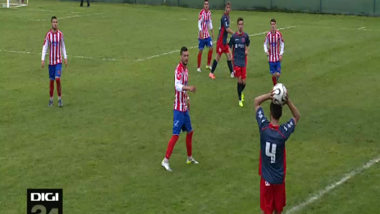 FOTBAL. Unirea continua parcursul perfect  Imagine