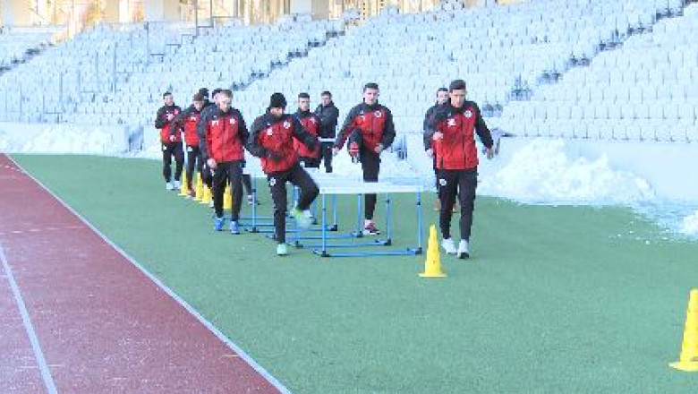 Fotbal. Universitatea Cluj, inca un sezon in insolventa Imagine