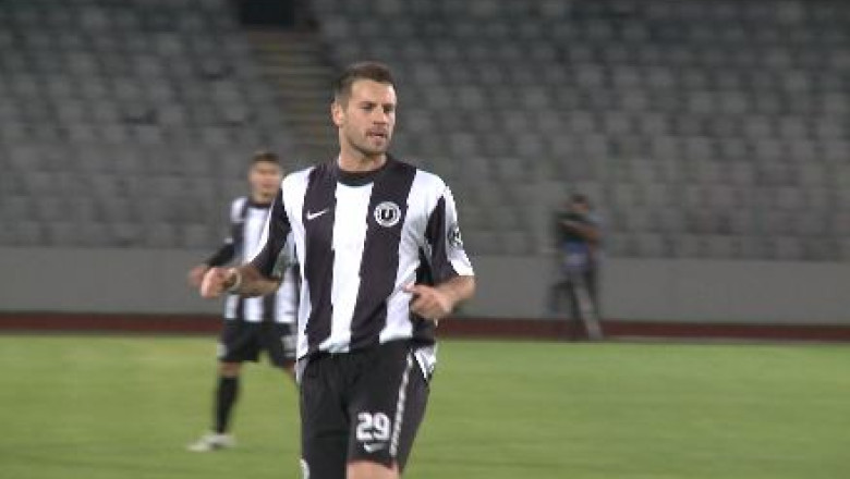 Fotbal. Universitatea, reunire fara Ducu Ninu. Fundasul a semnat cu Levski Sofia Imagine