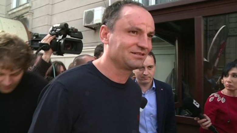 Fotbal. Vinovat in dosarul "Valiza". Anton Dobos a recunoscut in fata procurorilor DNA faptele din mai 2008 Imagine