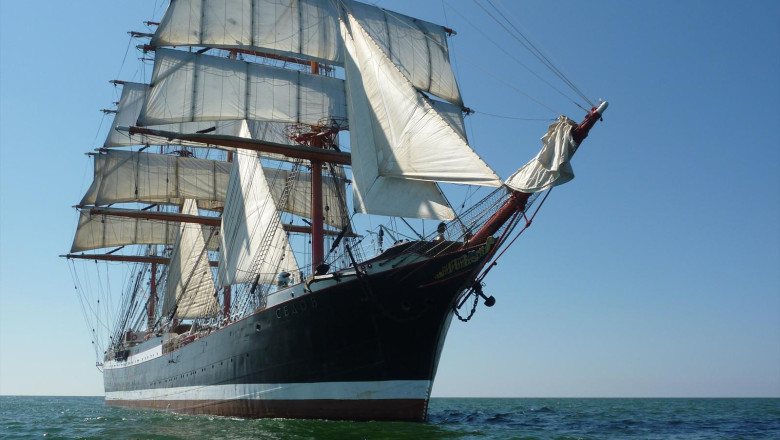 FOTO. Cel mai mare velier din lume ajunge la Constanta in luna mai Imagine