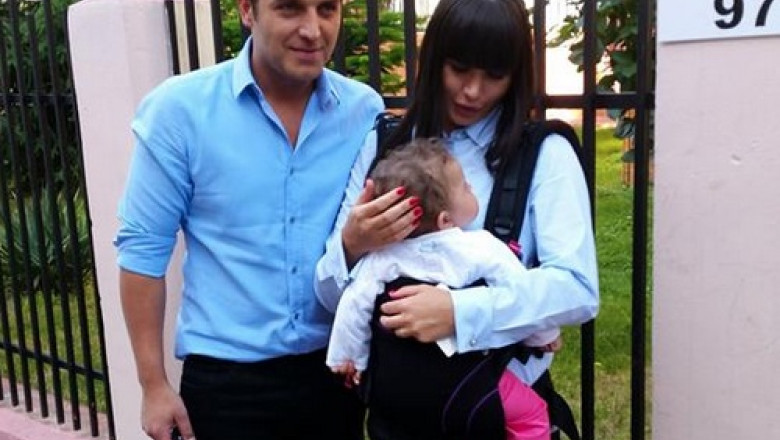 FOTO. Elena Basescu, la vot cu Sofia Anais Imagine