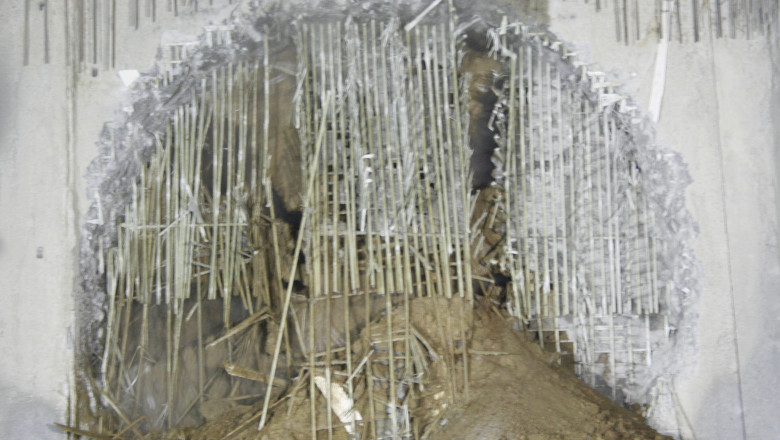 FOTO. Freza „Varvara” a ajuns la viitoarea statie de metrou Favorit Imagine