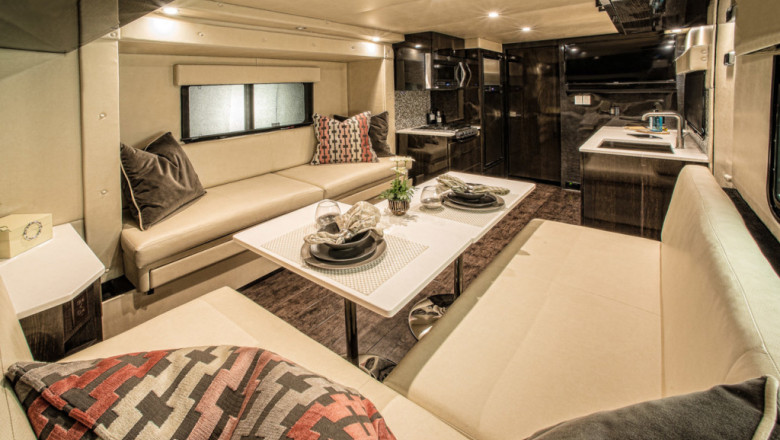 FOTO. Imagini din cea mai luxoasa rulota, realizata din fibra de carbon Imagine