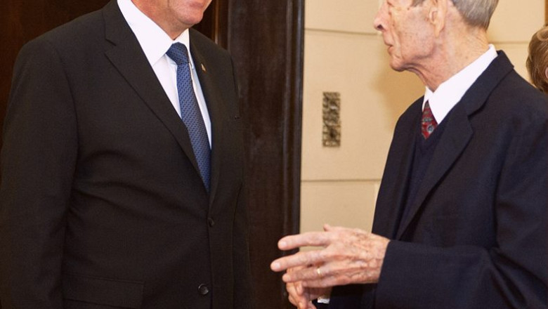 FOTO. Intalnirea dintre Klaus Iohannis si Regele Mihai I Imagine