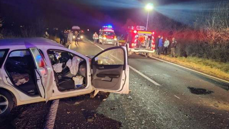FOTO. O persoana a murit si o alta a fost ranita intr-un accident produs in judetul Timis Imagine