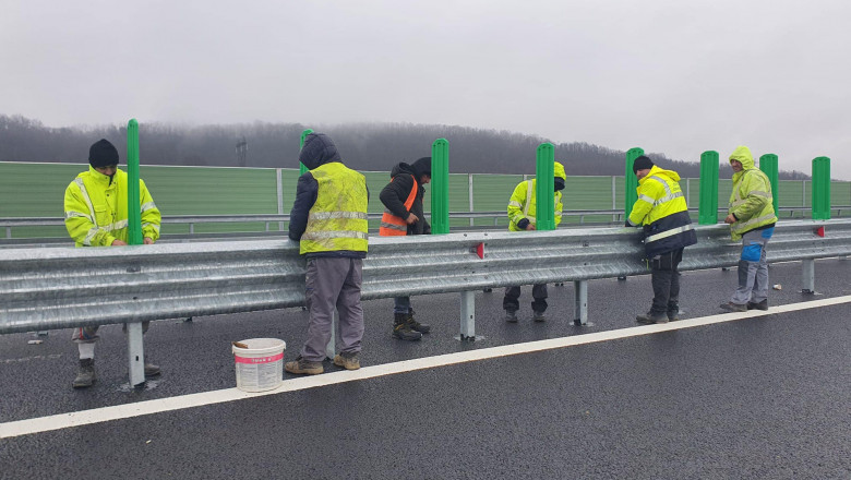FOTO Primul tronson al sectiunii Curtea de Arges - Pitesti a autostrazii A1 va fi deschis cu opt luni mai devreme Imagine