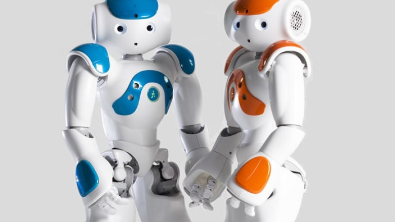 FOTO VIDEO Dansatori, bucatari, caini de companie sau parteneri de conversatie: S-a deschis Muzeul Robotului de la Madrid Imagine