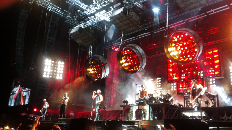 FOTOGALERIE Rammstein, intr-un concert incendiar la Bucuresti - la propriu. Till Lindemann: Va iubim! Imagine