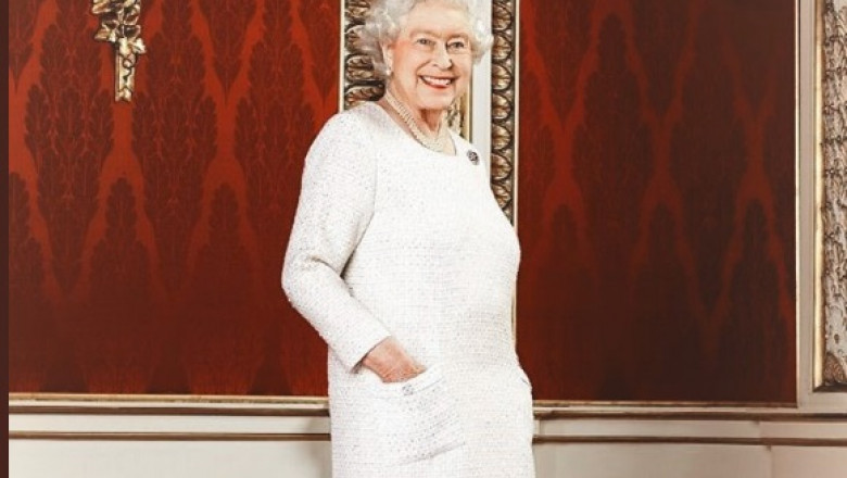 Fotografii cu Regina Elisabeta a II-a pe care Consiliul Regal nu a vrut sa le faca publice au ajuns virale. Povestea din spatele lor Imagine