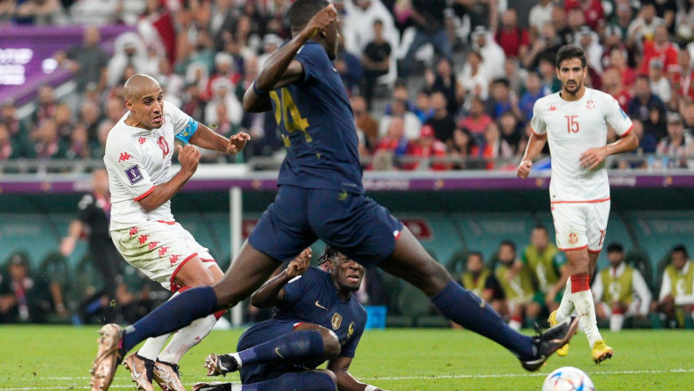 Franta a fost invinsa de Tunisia la Cupa Mondiala, dar a castigat grupa si merge in optimi alaturi de Australia. Danemarca, eliminata Imagine