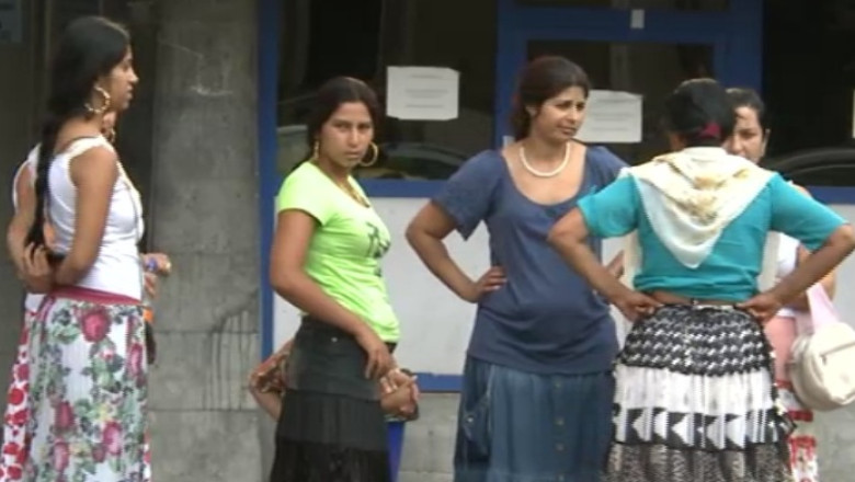 Franta. Primarii ii alunga pe romi fara sa mai astepte deciziile justitiei Imagine