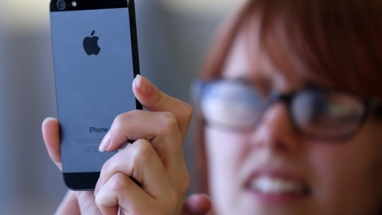 Franta vrea sa introduca o taxa pe smartphone-uri si tablete pentru a sustine cultura Imagine