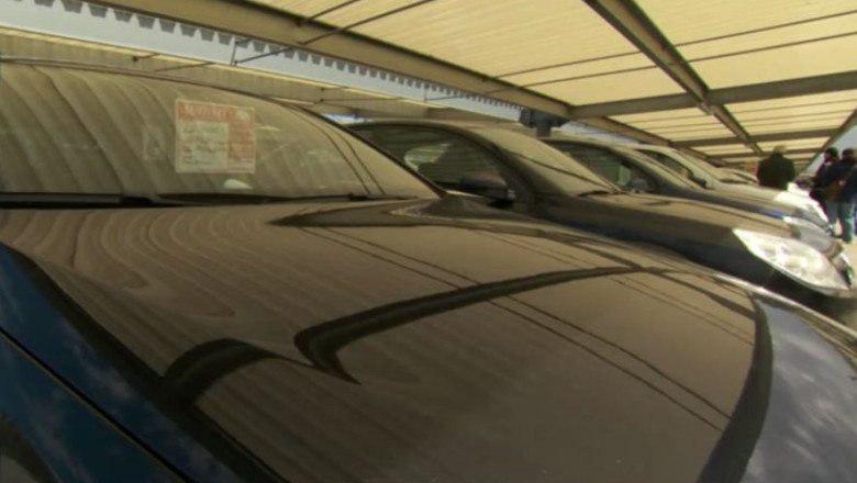 Frauda de 10 milioane de euro cu masini la mana a doua. Reteaua importa automobile fara sa plateasca taxe Imagine