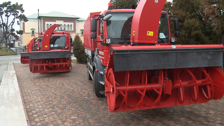 Freze pentru Moldova, cu bani europeni. Utilajele pot fi folosite in nameti, dar si vara, la interventiile pompierilor Imagine