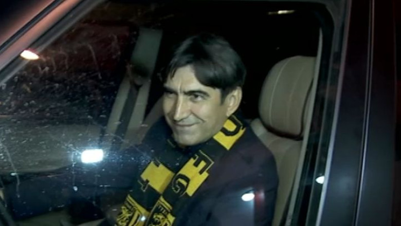 FRF cauta selectioner. Cosmin Olaroiu, Cosmin Contra, Dan Petrescu si Walter Zenga sunt pe lista Federatiei Imagine