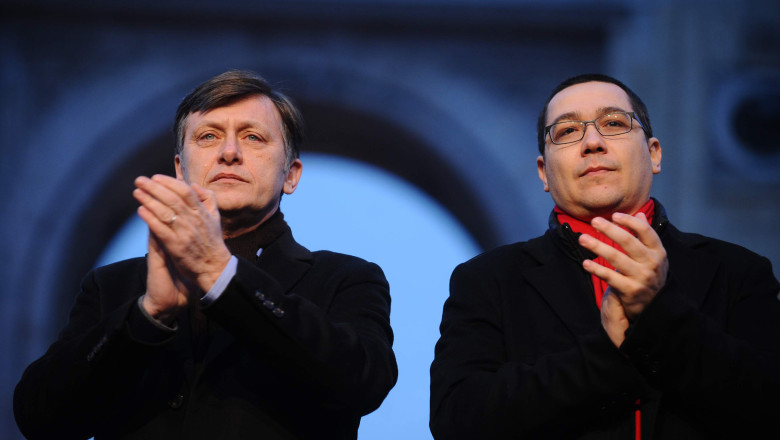 Frictiuni in USL. Crin Antonescu si Victor Ponta au intrat separat in campanie electorala Imagine