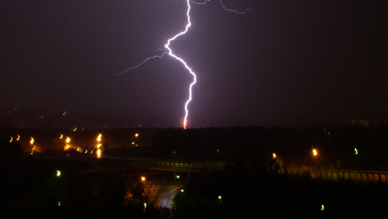 Furtuna a facut pagube in vestul tarii Imagine