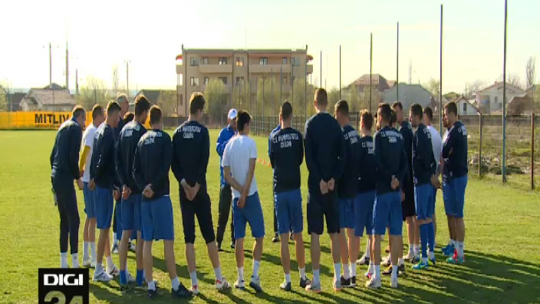 Gabi Balint este multumit de lotul CS Universitatea Craiova  Imagine