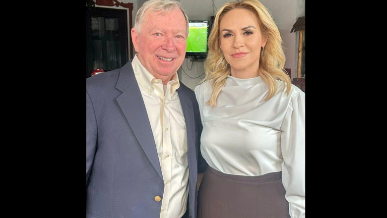 Gabriela Firea s-a incuscrit cu un contraamiral al SUA Imagine