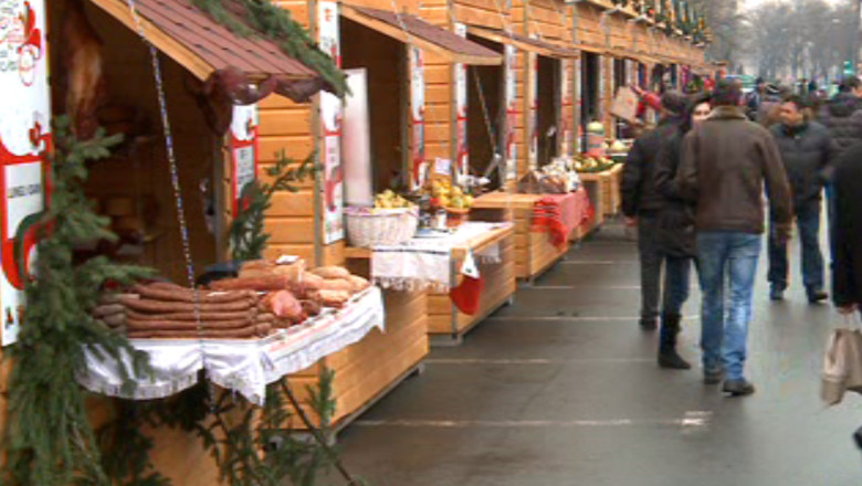 GALERIE FOTO. S-a deschis Targul de Craciun din Iasi Imagine
