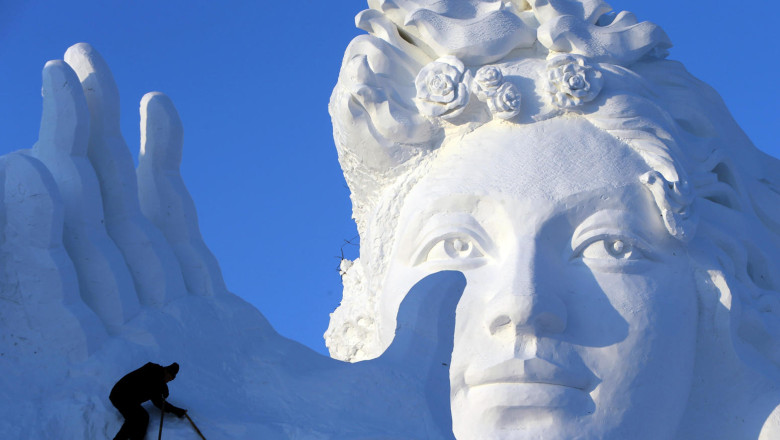 GALERIE FOTO Uriasi de gheata si zapada Imagine