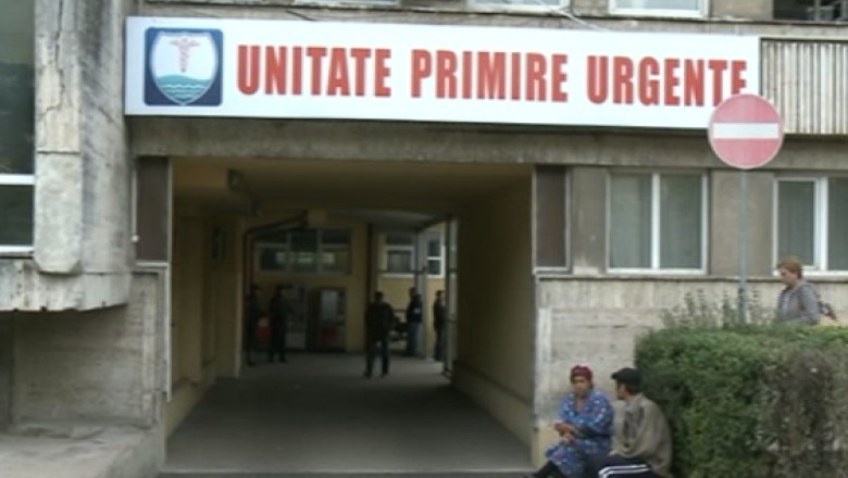 Gandaci si indiferenta la Spitalul Constanta. Rudele pacientilor au filmat conditiile in care sunt tratati bolnavii Imagine