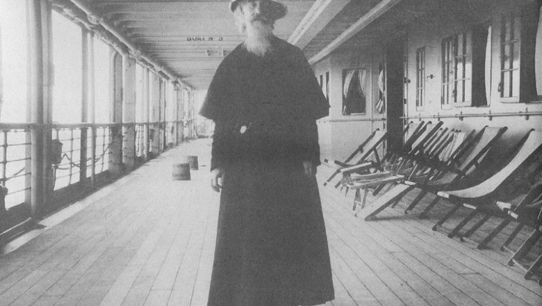 „Ganduri pentru zilele ce vin”. Cugetarile Monseniorului Ghika Imagine