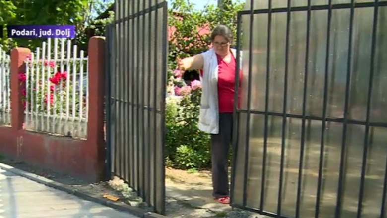 Garaje si porti blocate de borduri pe drumul european E80 Imagine