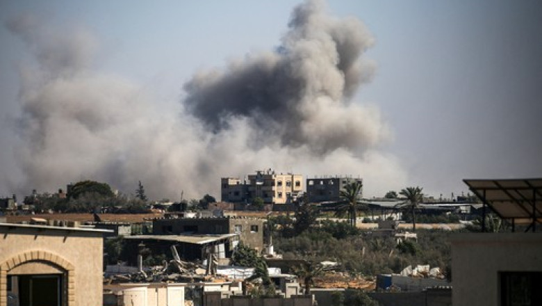 „Gaza arde”. Ofensiva israeliana in orasul palestinian este in desfasurare. Mesajul dur al lui Donald Trump pentru Hamas Imagine