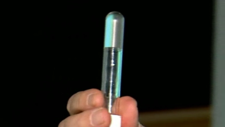 Gelul care poate salva vieti, tinut in sertar. Inventatorii nu au bani pentru brevet Imagine