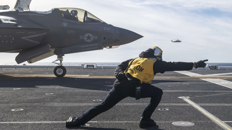 General US Air Force: „Pentru a castiga urmatorul razboi este nevoie de mai mult decat de noi avioane de lupta si bombardiere” Imagine