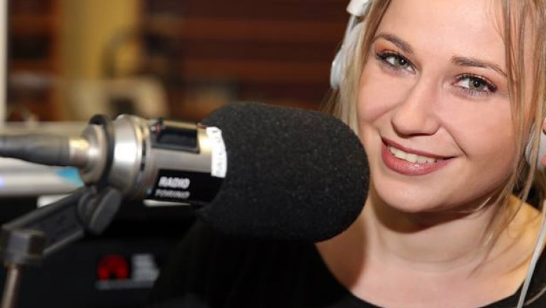 Generatia X|Digi24. Luiza Diculescu, o romanca jurnalist in Italia Imagine