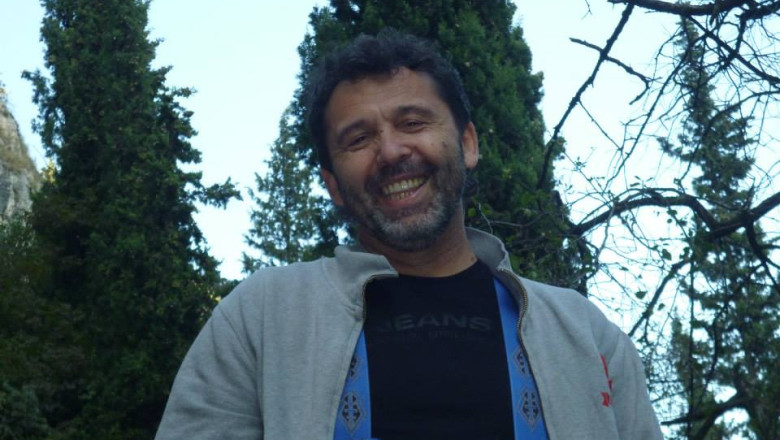 GENERATIA X| Digi24. Poetul necunoscut in Romania, dar apreciat de italieni Imagine