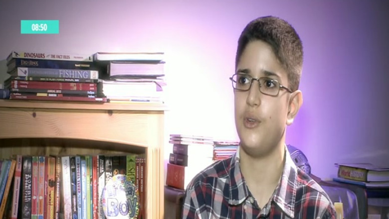 Generatia X|Digi24. Romanul care a uimit Regatul Unit. Presa l-a numit „micul Einstein de Romania” Imagine