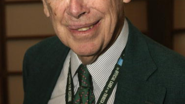 Geneticianul James Watson doneaza banii obtinuti din vanzarea medaliei Nobel unor institute de cercetari stiintifice Imagine