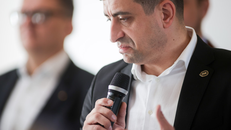 George Simion nu a fost lasat sa intre in Republica Moldova pentru ca are interdictie pana in 2023 Imagine