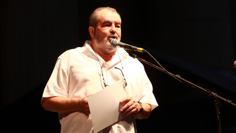 George Stanca a fost condamnat pentru plagiat. Scriitorul a modificat traducerea unei carti a lui Lev Tolstoi Imagine