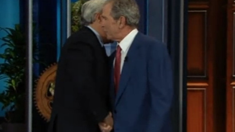 George W. Bush a fost invitatul lui Jay Leno la „The tonight show” Imagine