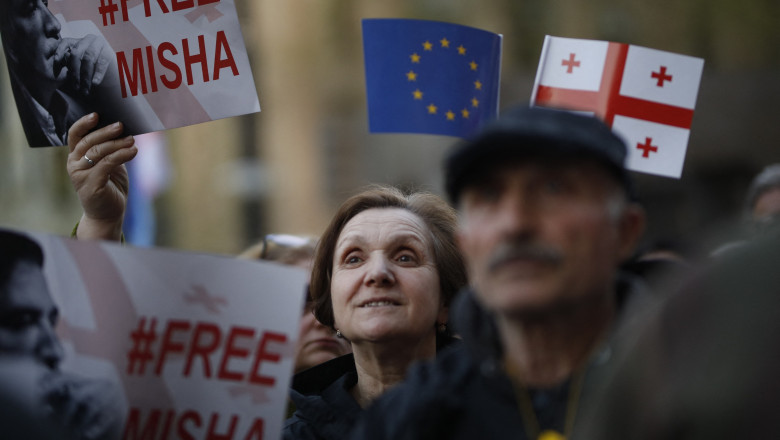 Georgienii au iesit in strada impotriva guvernului pro-rus: „Obligatia noastra este sa ne salvam patria de lacheii rusi” Imagine