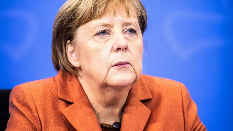 Germania a cheltuit peste 55.000 de euro pentru coafura si machiajul Angelei Merkel de cand nu mai este cancelar Imagine