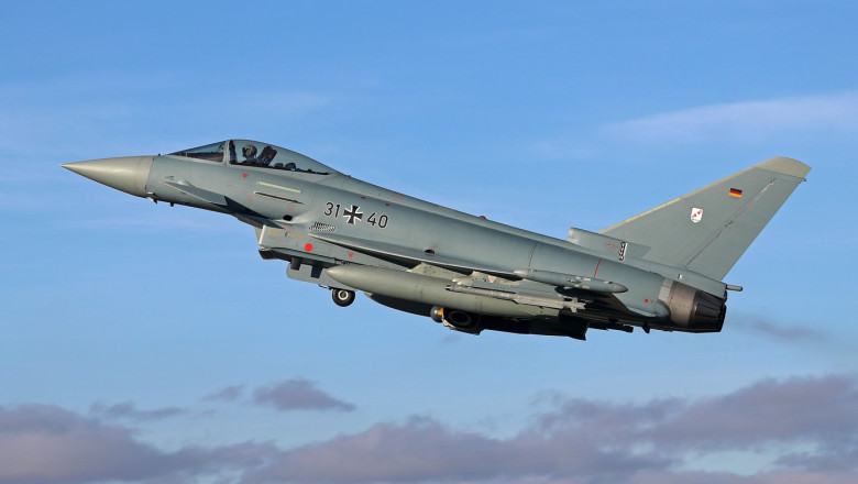 Germania acuza China ca a tintit cu un laser unul dintre avioanele sale militare, care participa la o misiune a UE Imagine