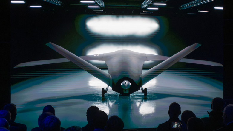 Germania pariaza pe inteligenta artificiala in domeniul apararii. Cum arata si ce poate face noua drona „Europa” a companiei Helsing Imagine