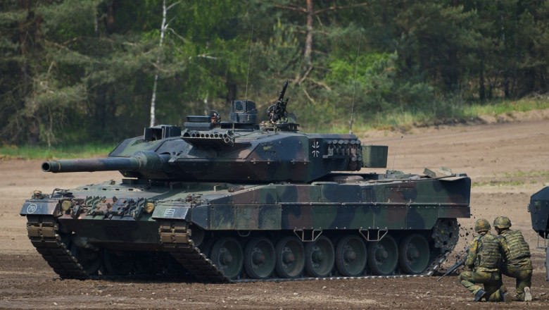 Germania sustine ca nu a fost luata inca o decizie cu privire la livrarea tancurilor Leopard in Ucraina Imagine
