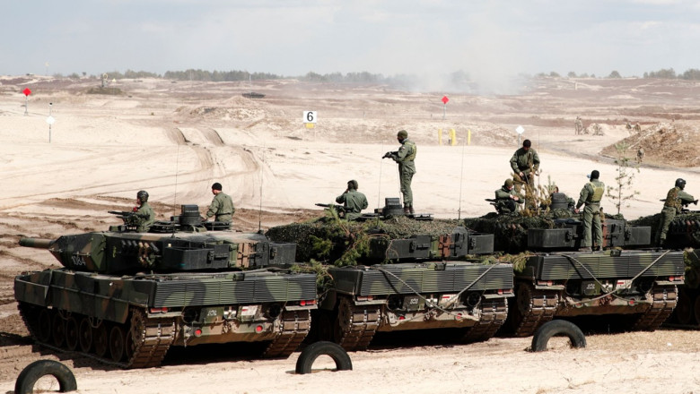 Germania va suporta costul tancurilor Leopard livrate Ucrainei, nu si Polonia, care va cere UE sa i le plateasca Imagine