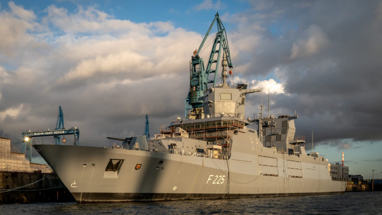Germania vrea sa isi modifice fregatele F125 pentru lupta antisubmarin Imagine