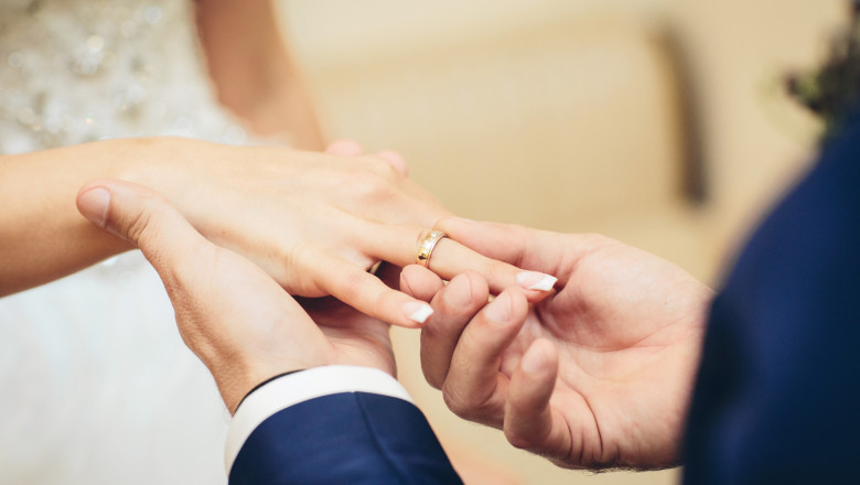 Germanii asteapta tot mai mult pana la prima casatorie Imagine